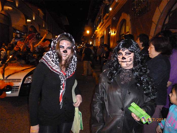 Realizan segunda caminata Zombie en Teziutlán