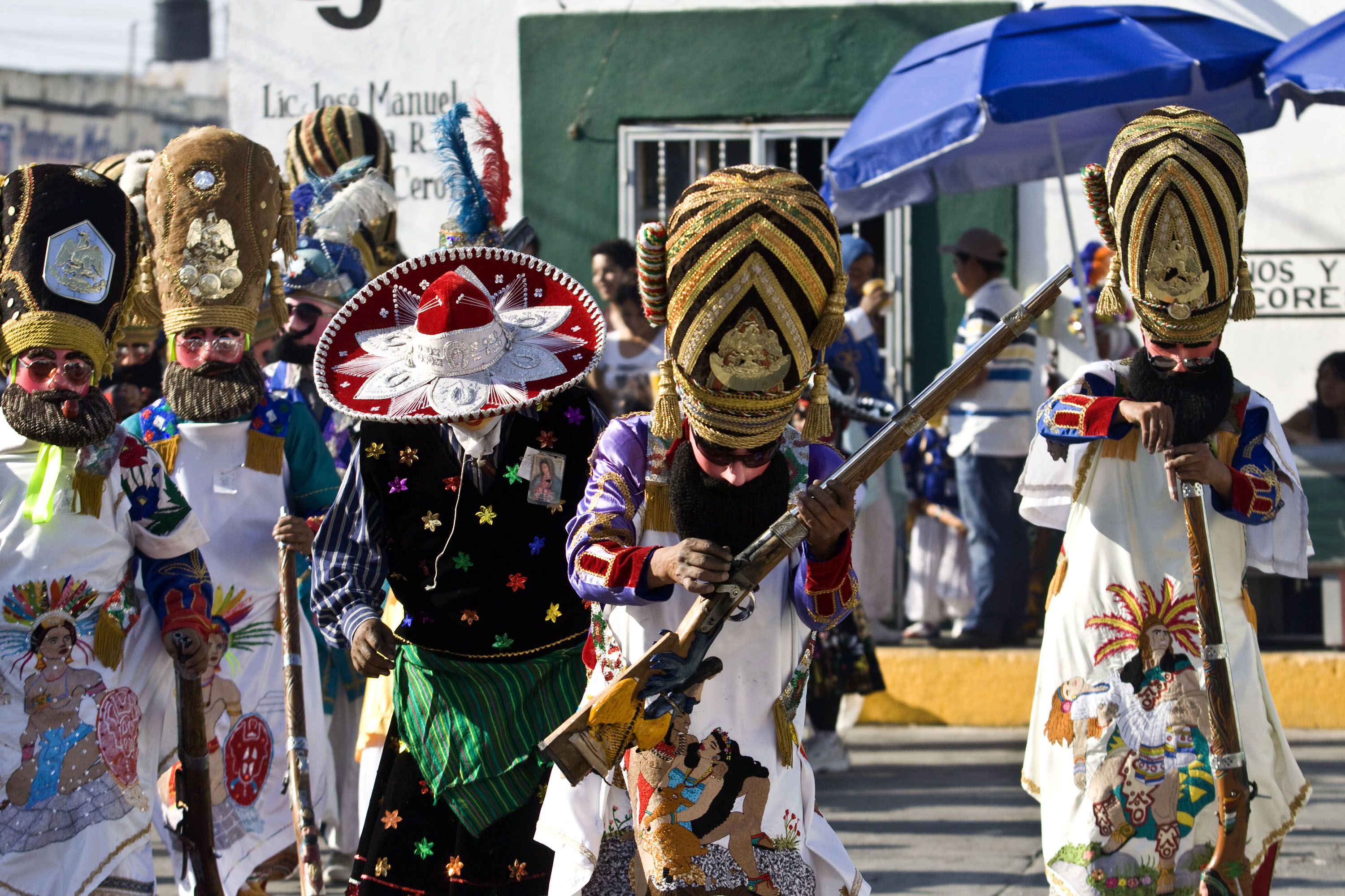 Con todo éxito se realiza la 149 edición del Carnaval de Huejotzingo