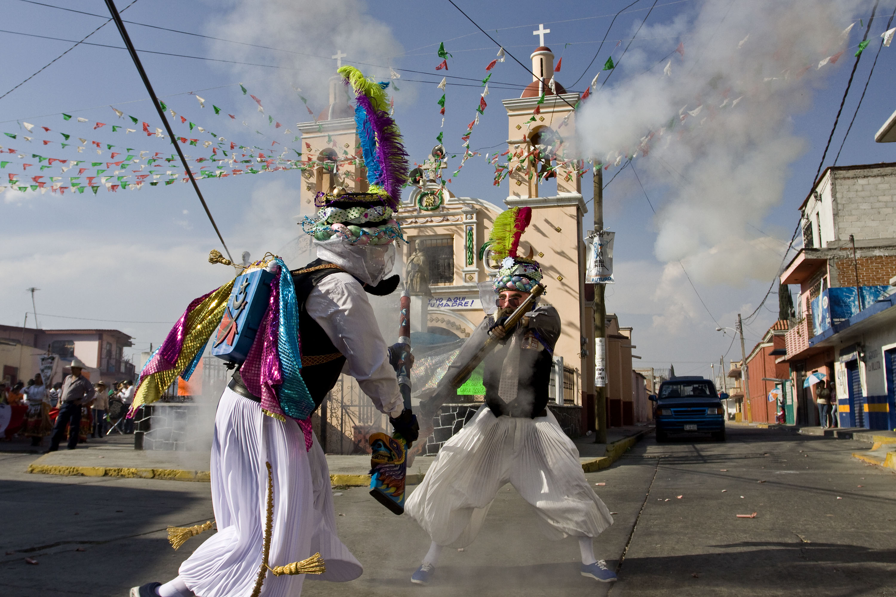 Dos muertos y 15 lesionados deja el tradicional carnaval de Huejotzingo