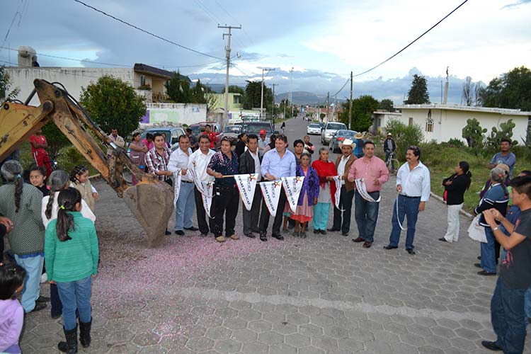 Invierte Tepeaca 1.5 mdp en electrificación y drenaje en San José Carpinteros