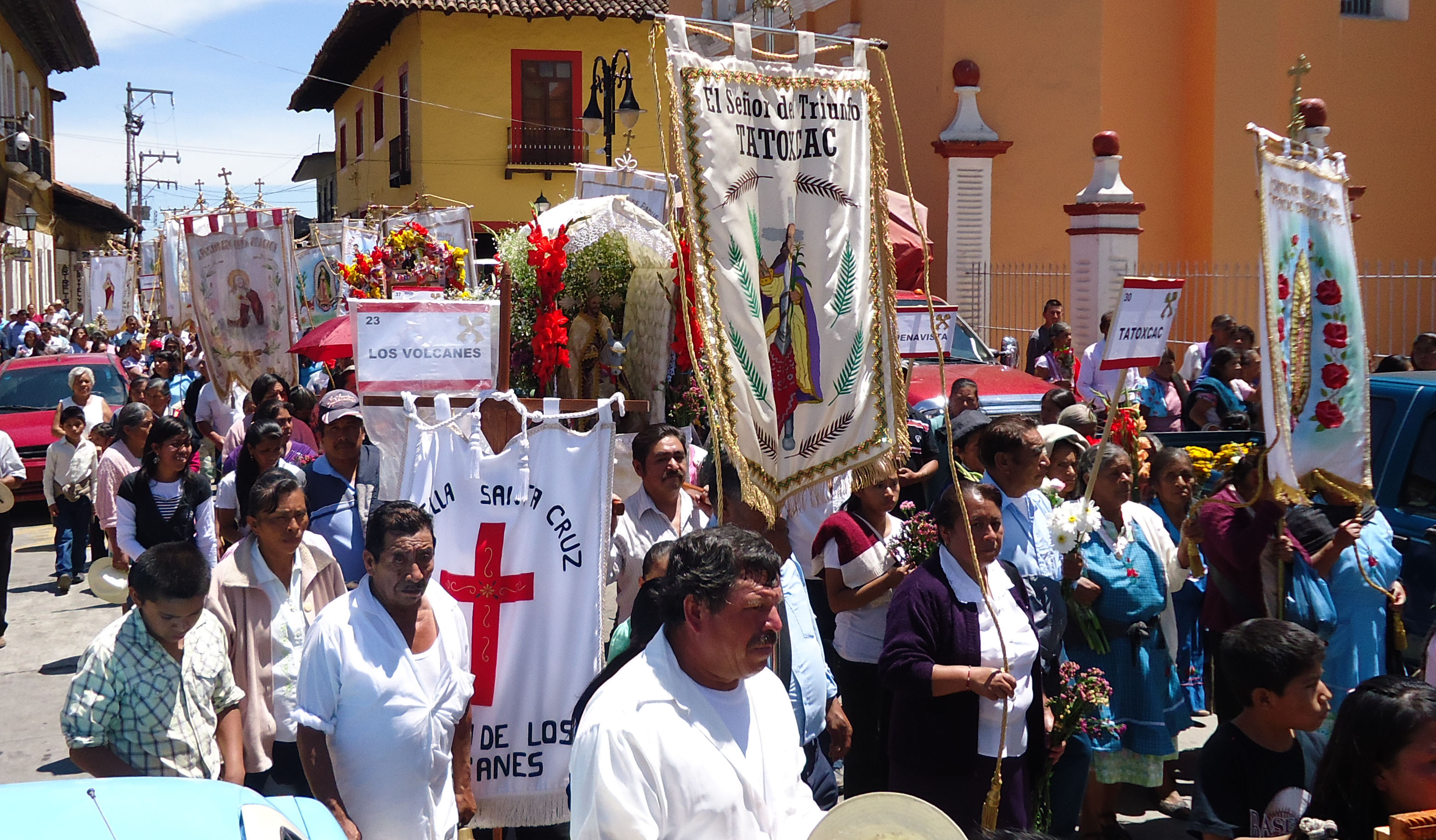 Sin voladores, festejan a San Pedro Apóstol en Zacapoaxtla