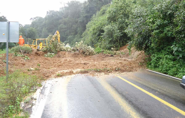 Golpea tormenta tropical Ingrid a municipios de la Sierra Norte de Puebla