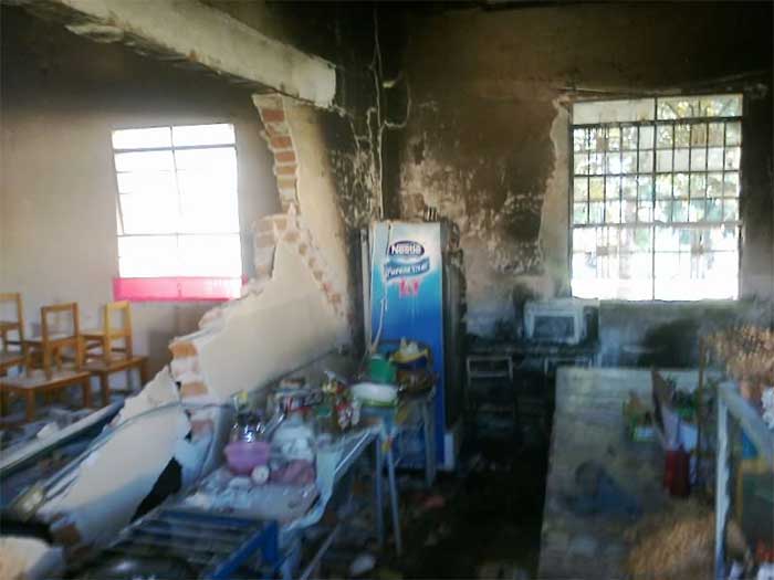 Explosión en cooperativa escolar de Atlixco deja daños materiales