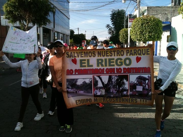 Protestan en Tehuacán contra obra de seguridad pública en El Riego
