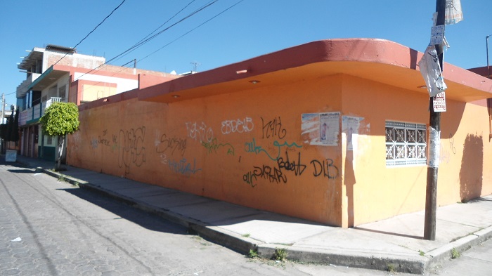 Graffiti invade monumentos históricos y fachadas en Huejotzingo