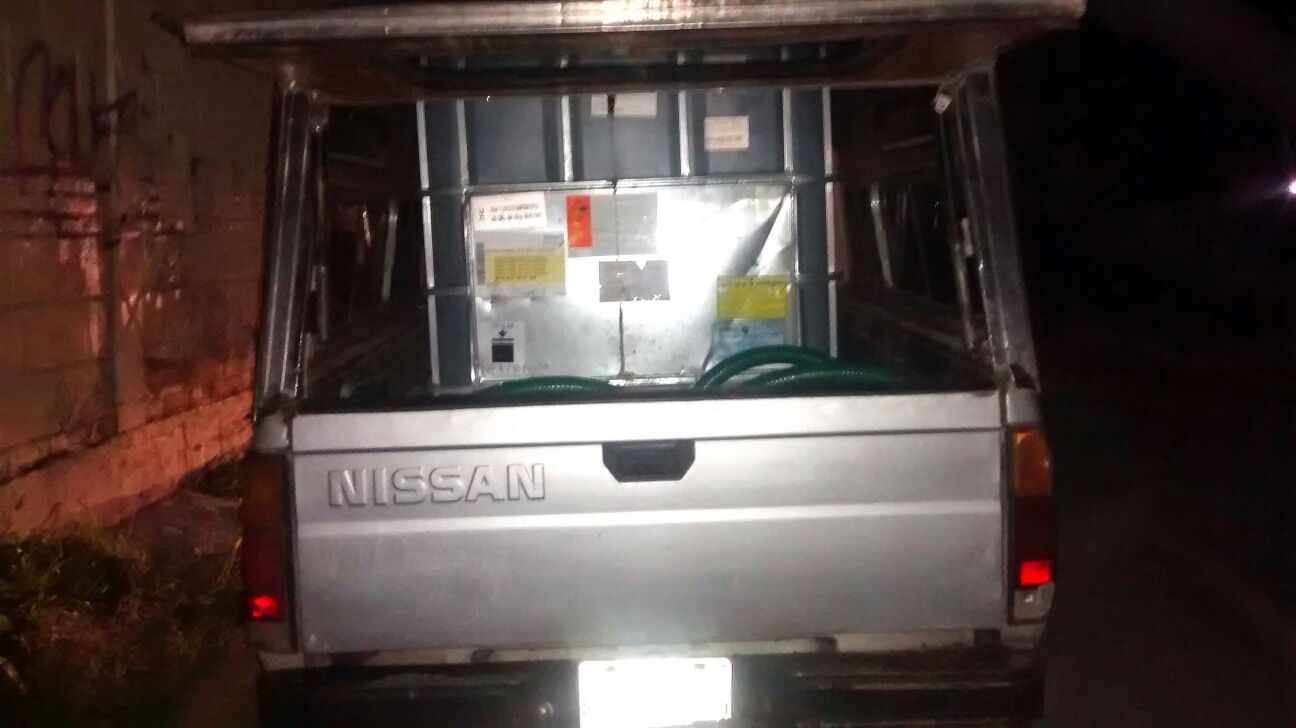 Encuentran camioneta con diesel robado en Moyotzingo