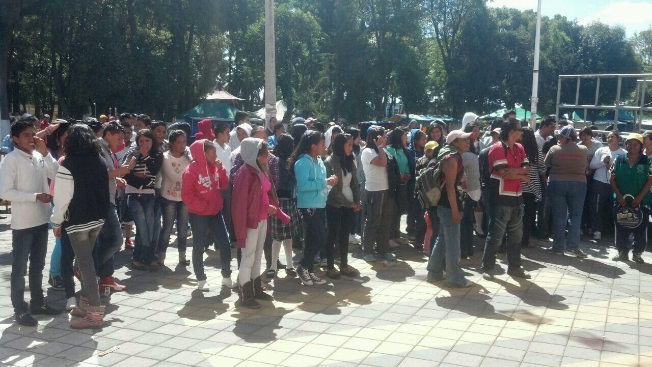 Bachillerato de Nueva Creación vuelve a manifestarse en Huejotzingo