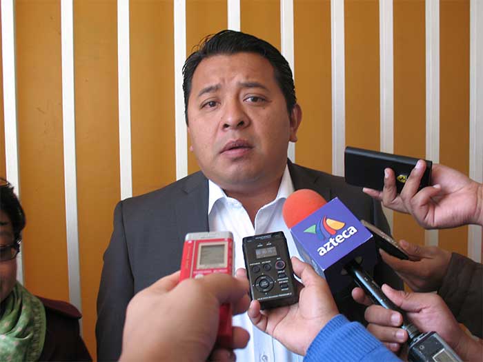 Demandan regidores destitución del edil de San Andrés Cholula
