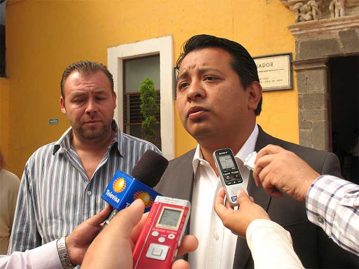 Demandan regidores destitución del edil de San Andrés Cholula