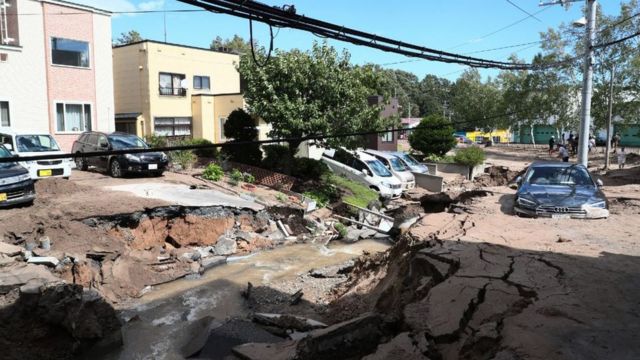 Sismo de 6.5 grados en Japón deja 1 muerto y 21 heridos