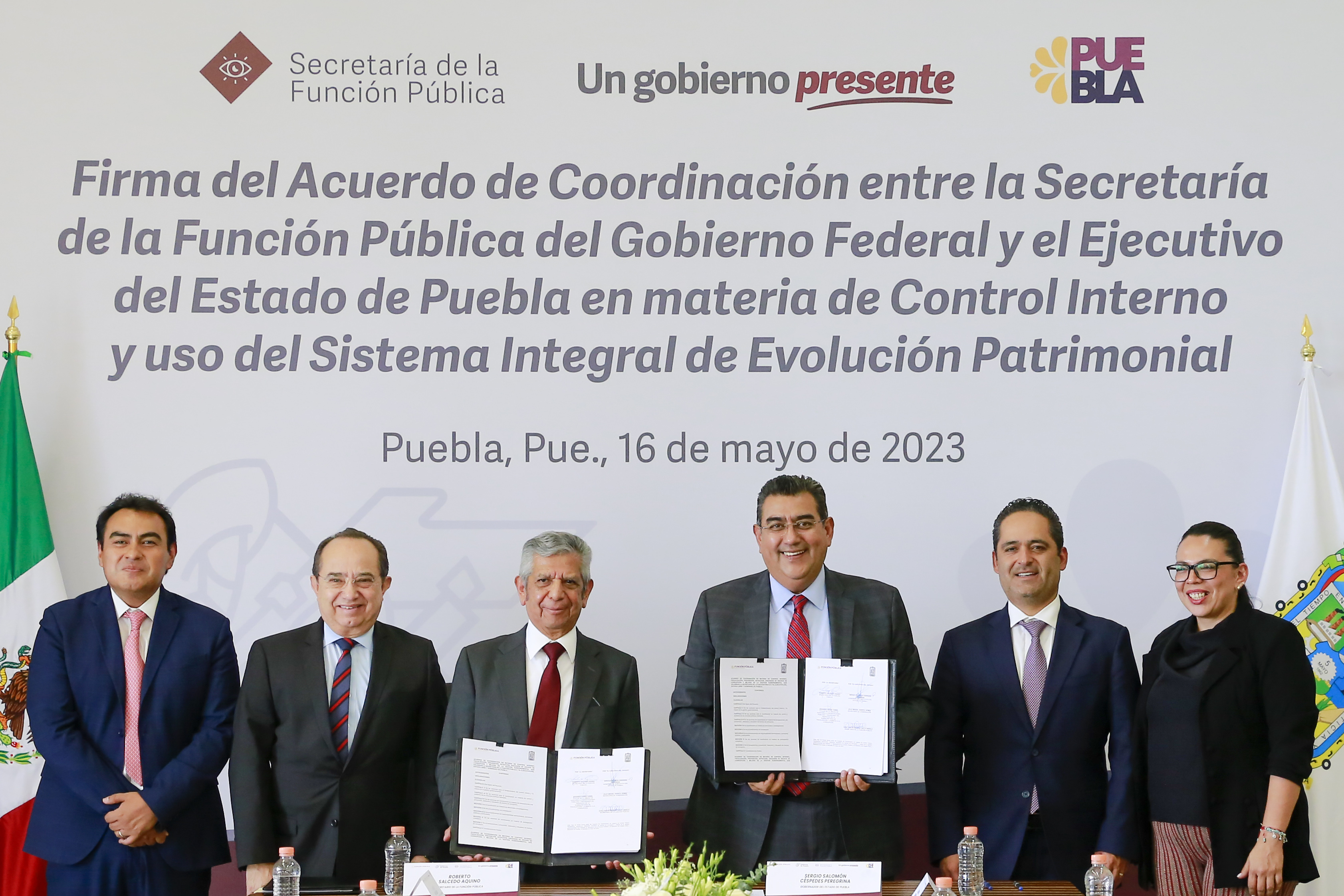 Función Pública federal y Puebla firman convenio contra la corrupción