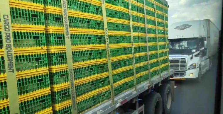 Toma en cuenta que existe tráfico sobre la autopista Puebla-Orizaba