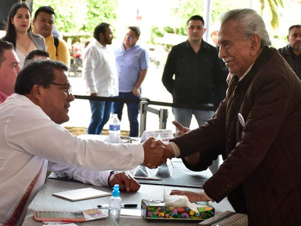 En Martes Ciudadano en Xicotepec Segob brinda ayuda para regularizar predios