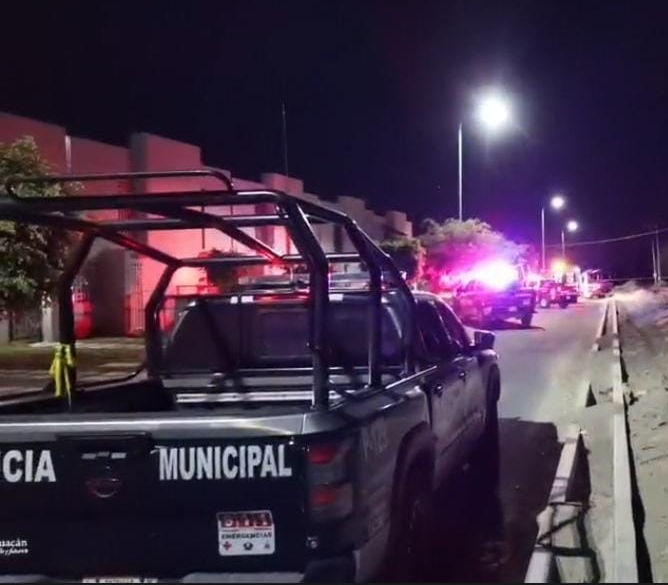 A balazos matan a chofer de combi en Tehuacán