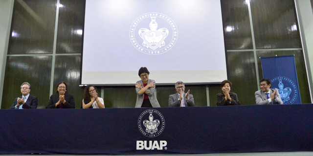 Celebra rectora Cedillo décimo aniversario de la licenciatura en Biotecnología