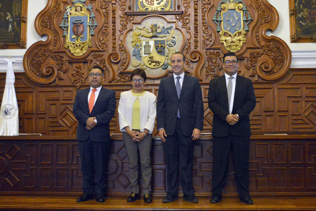 Mario Riestra presenta plan de gobierno municipal al Consejo Universitario de la BUAP