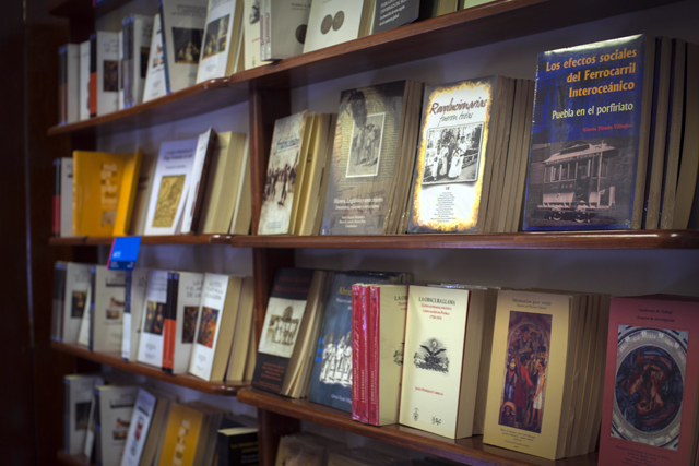 FFyL-BUAP, unidad académica con amplia producción editorial