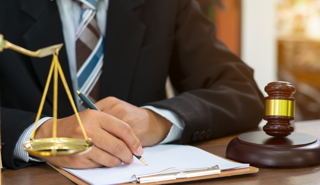 Regulará Gobierno de Puebla honorarios de abogados laborales