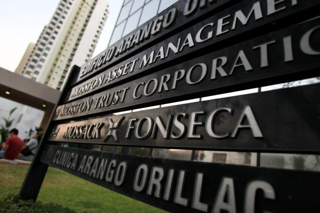 Absuelven a 28 acusados en el caso Panama Papers