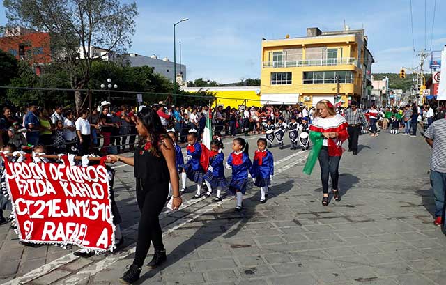 Reporta saldo blanco en celebración del grito en Acatlán