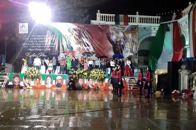 Reporta saldo blanco en celebración del grito en Acatlán