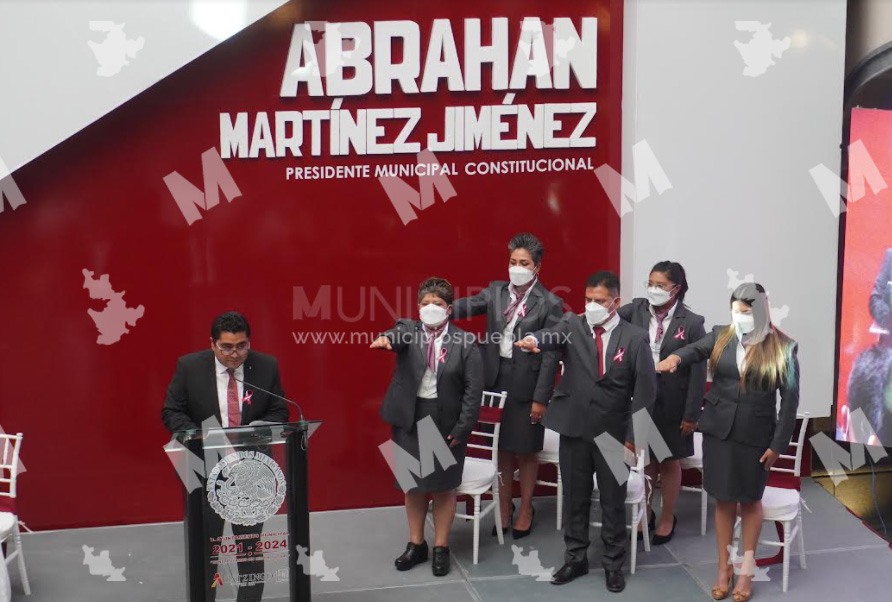 Rinde protesta Abrahan Martínez como edil de Acatzingo 