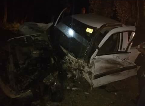 Desaparecen conductores de aparatoso accidente en Acajete