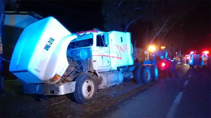 Saldo de un muerto en accidente sobre la Puebla-Atlixco