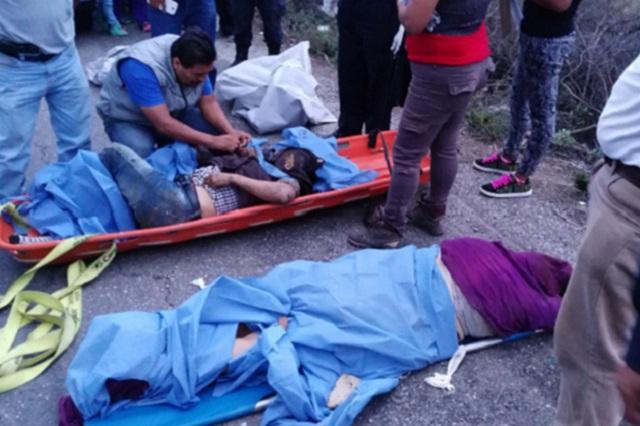 Saldo de 2 muertos en accidente sobre la estatal Coxcatlán-Zoquitlán