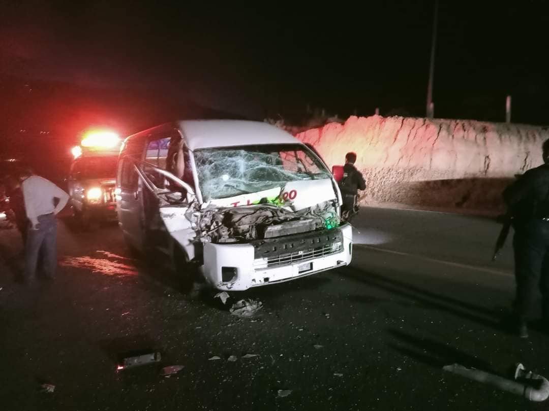 Choque dejó 10 heridos en la carretera estatal Tehuacán-Teotitlán