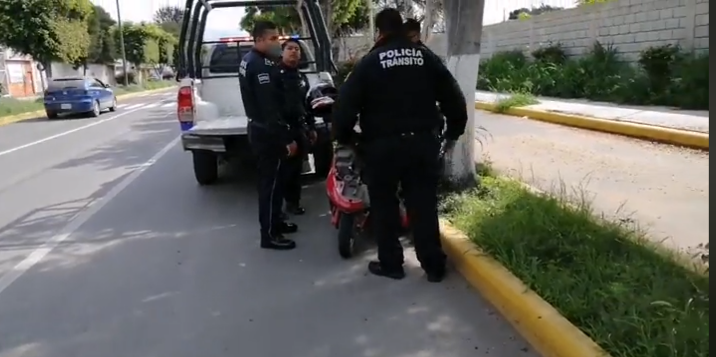 Mujer se debate entre la vida y la muerte en Tehuacán tras ser atropellada 