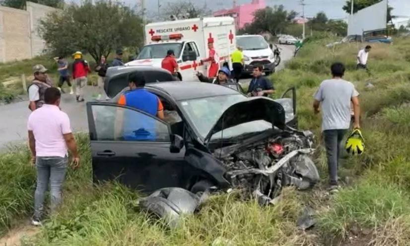 Terrible accidente deja 6 lesionados sobre Libramiento Tecnológico-San Marcos en Tehuacán
