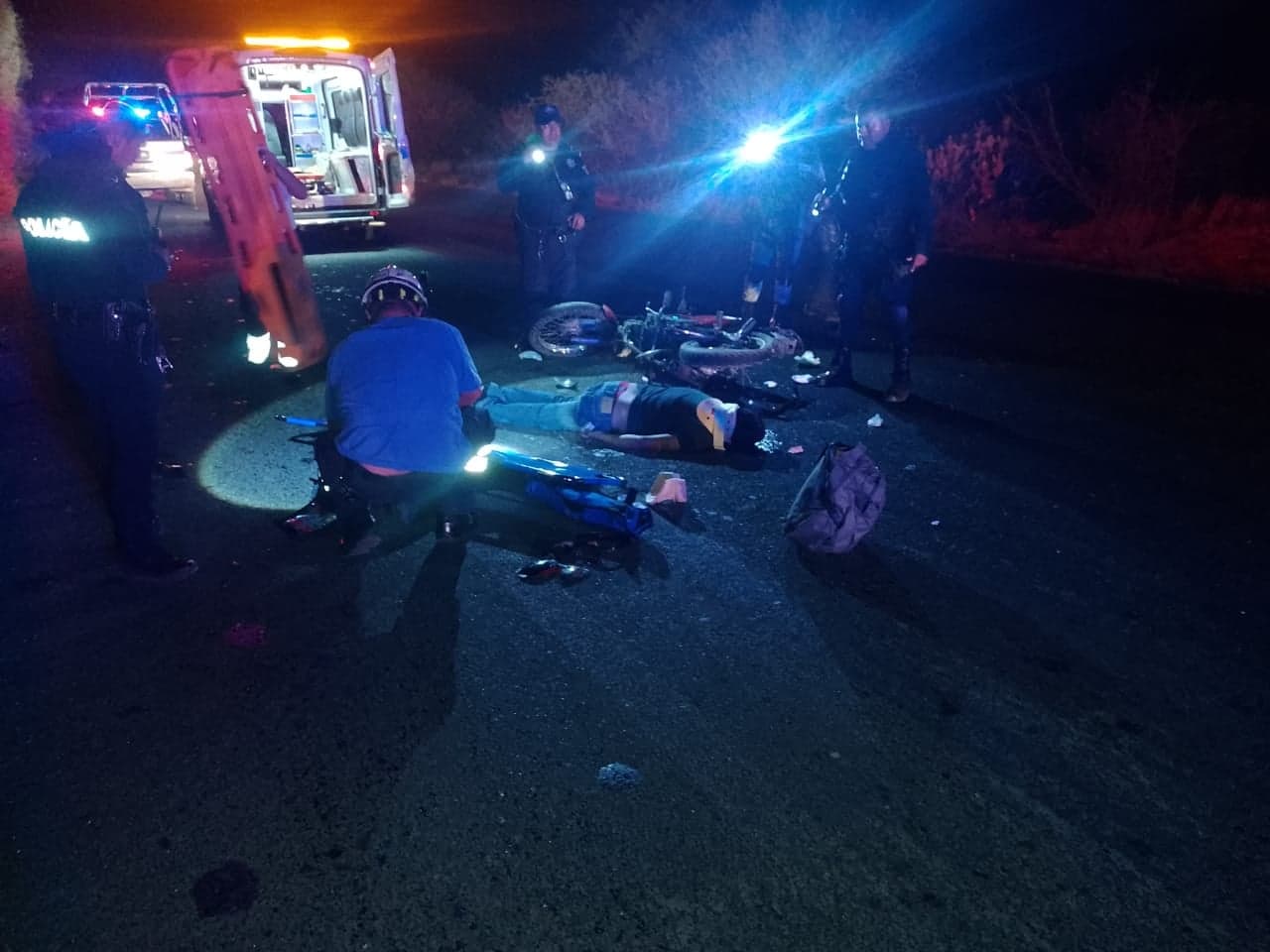 Fatal accidente en Zinacatepec deja un motociclista muerto y dos heridos 