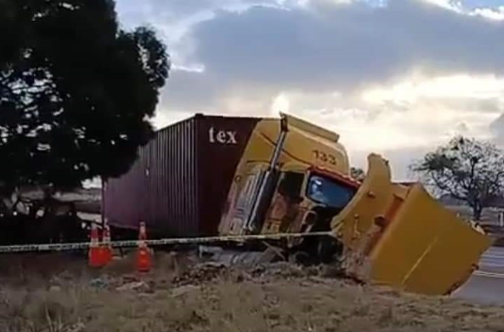 Un niño sin vida y 10 lesionados por accidente en la Amozoc-Perote