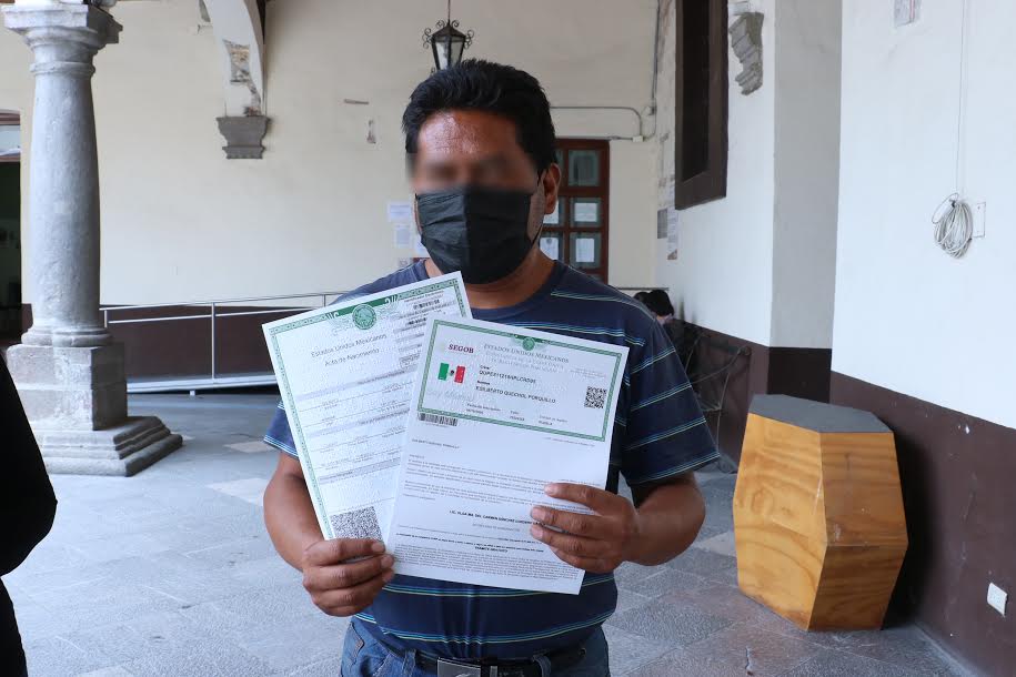 SEDIF y Registro Civil entregan 148 actas de nacimiento en Braille