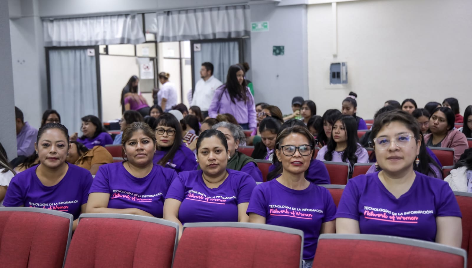 Homenaje a Mujeres Destacadas en UTTECAM
