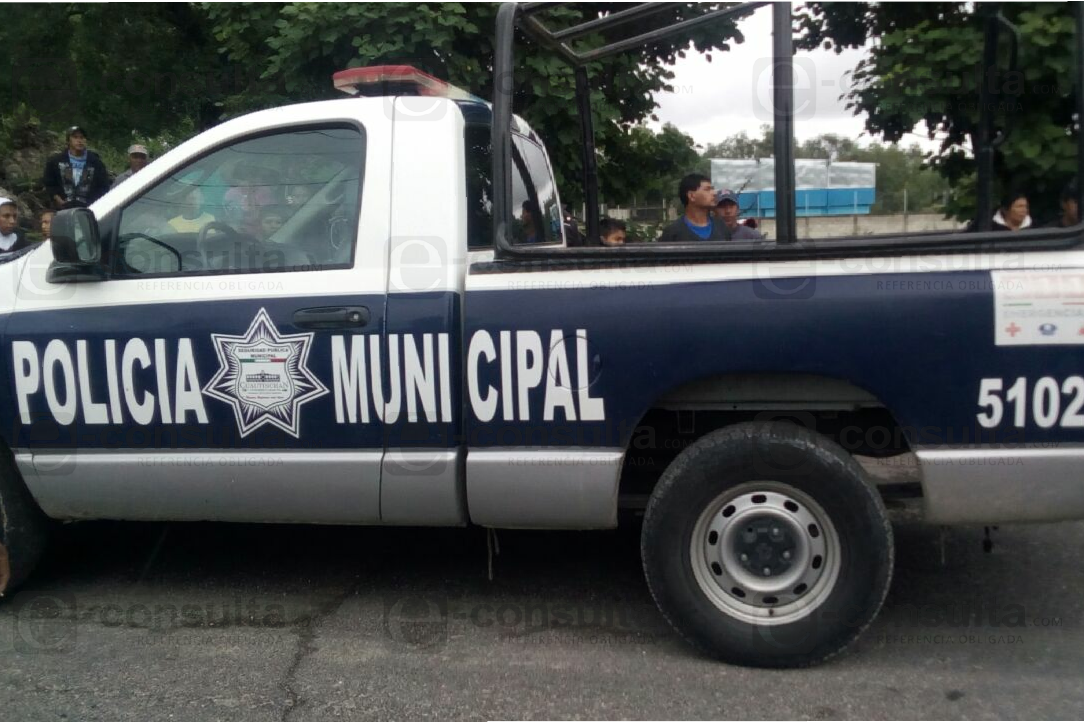 Patrulla municipal atropella y mata a mujer en Cuautinchán