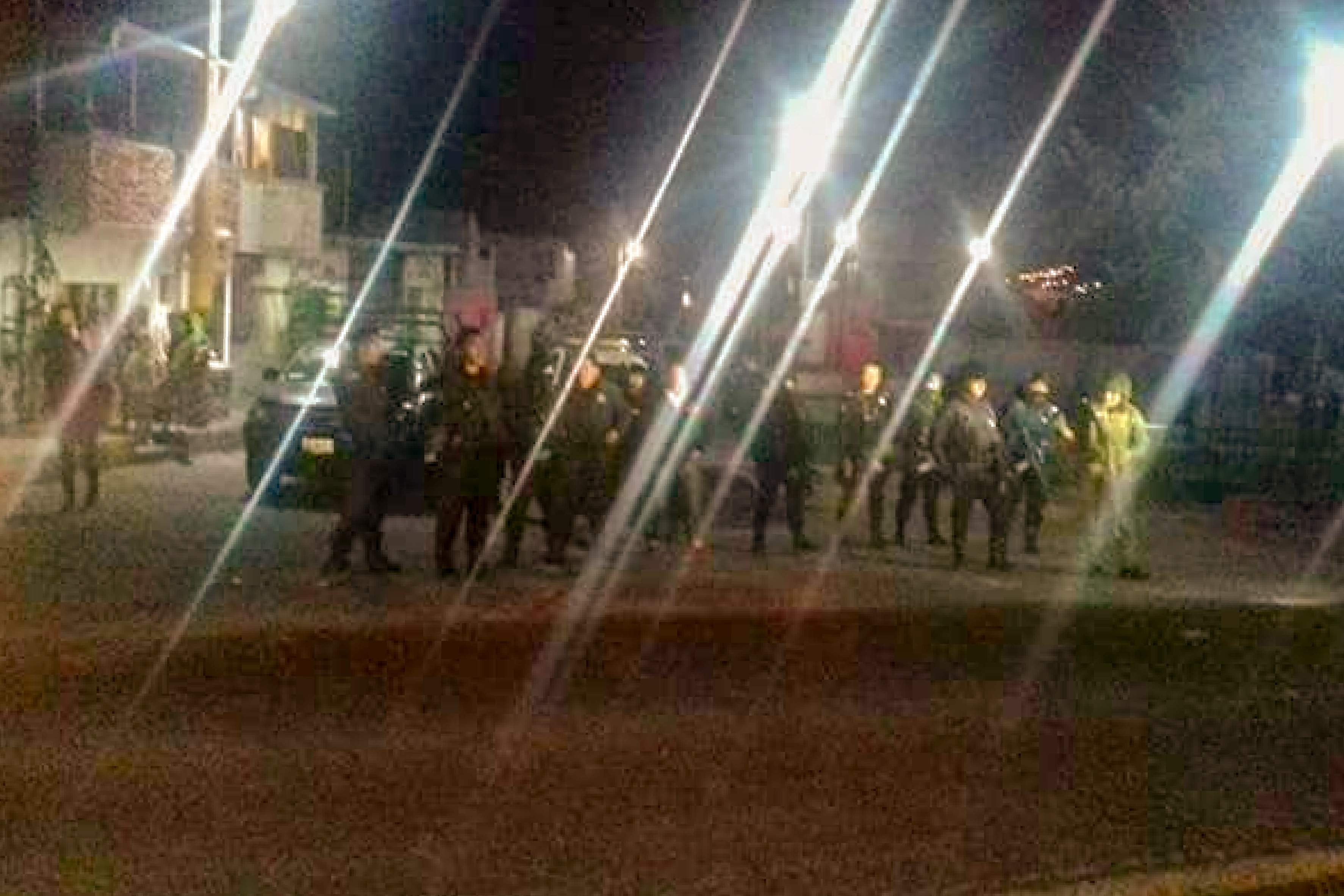 Policías de Lara Grajales disipan riña a balazos y dejan 3 heridos