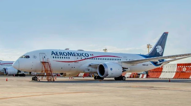 Bajo costeras le comen el mandado a Aeroméxico