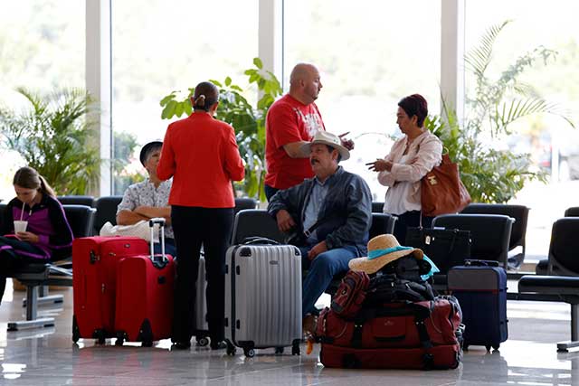 Aumentan pasajeros y carga en el aeropuerto de Puebla