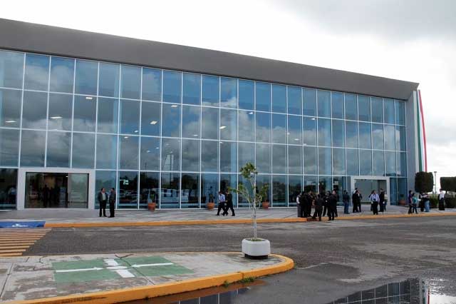 Crece tráfico de pasajeros en aeropuerto de Huejotzingo