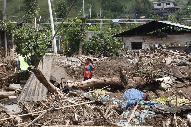 Confirman ayuntamientos 46 muertos por deslaves en Sierra Norte de Puebla