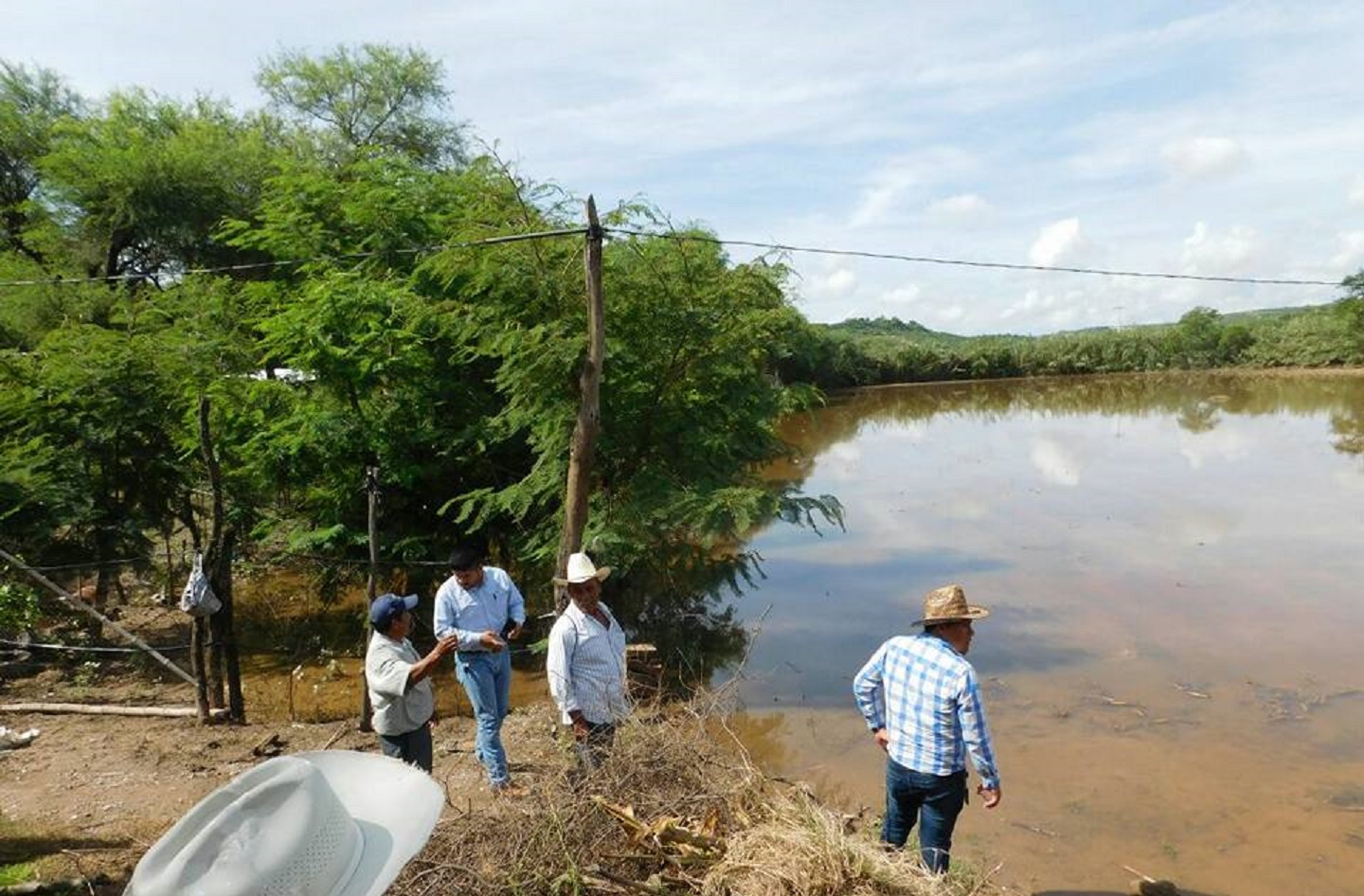 Anicano también reporta daños en cultivos por río Tizaac