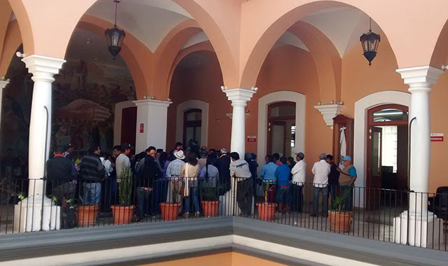 Por no tener dinero, Tehuacán cierra oficina de Relaciones Exteriores