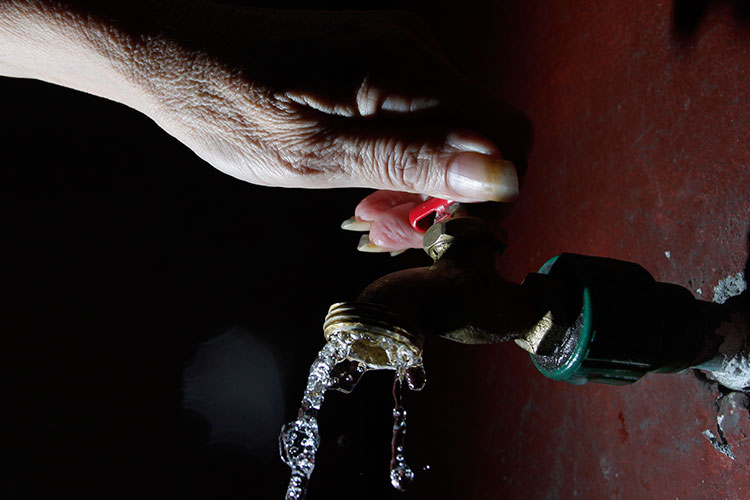 Por obra de Coca Cola dejan sin agua a 70 mil en Teziutlán