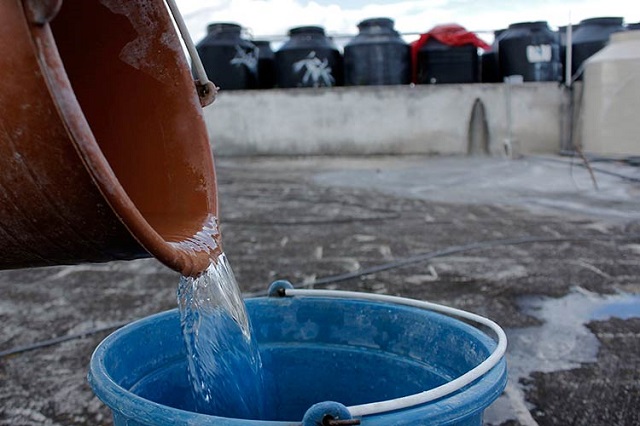 Se abstiene Banck de censurar cobro de agua a escuelas públicas