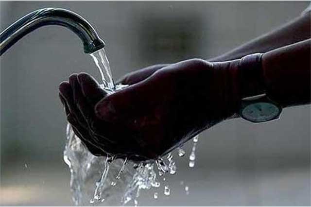 Urgen a morosos a pagar agua potable en Moyotzingo