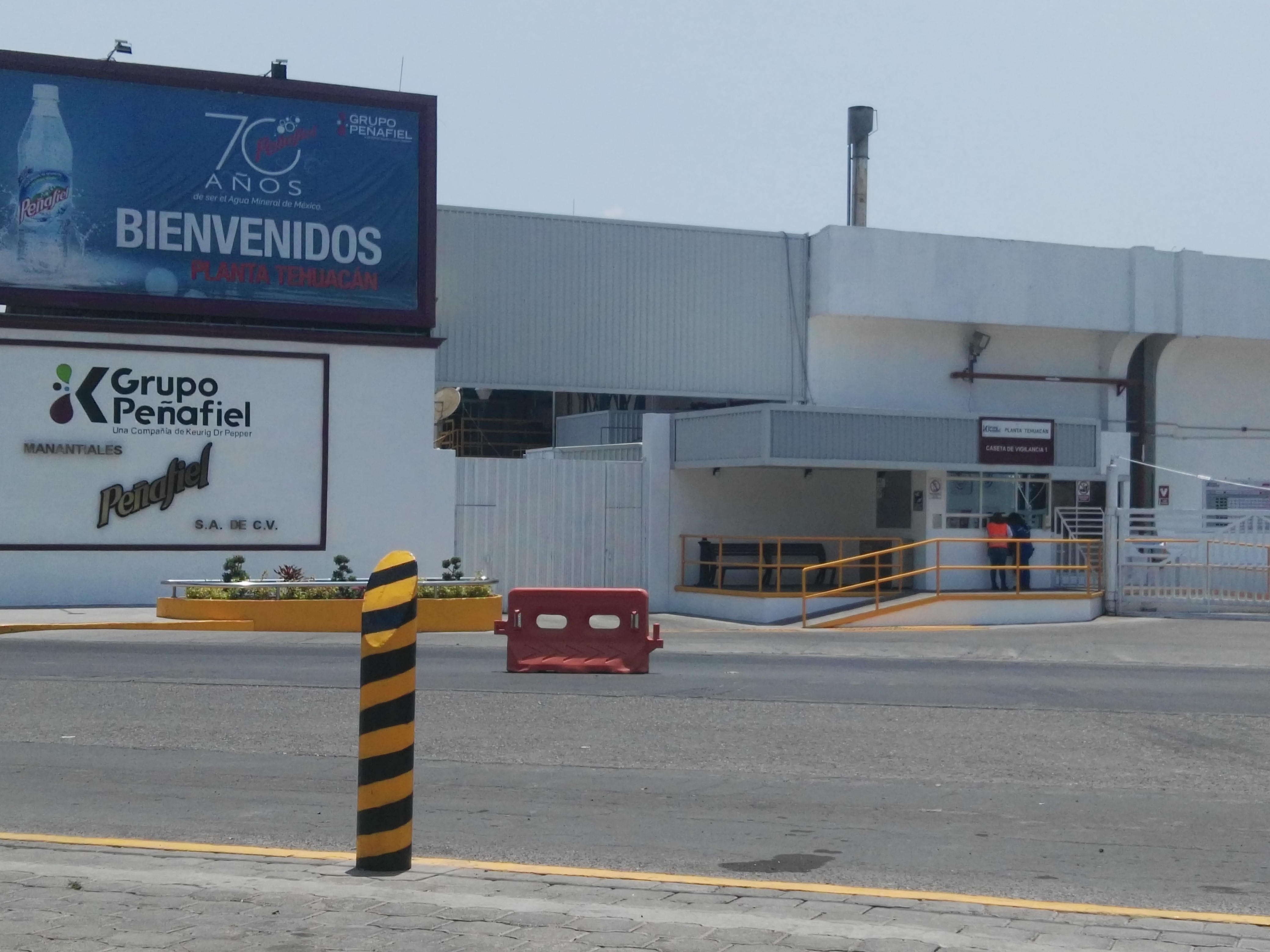 Peñafiel suspende producción en planta de Tehuacán