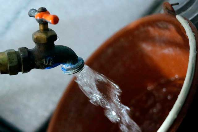 Carecen de agua 50 mil poblanos en medio de contingencia por Covid-19