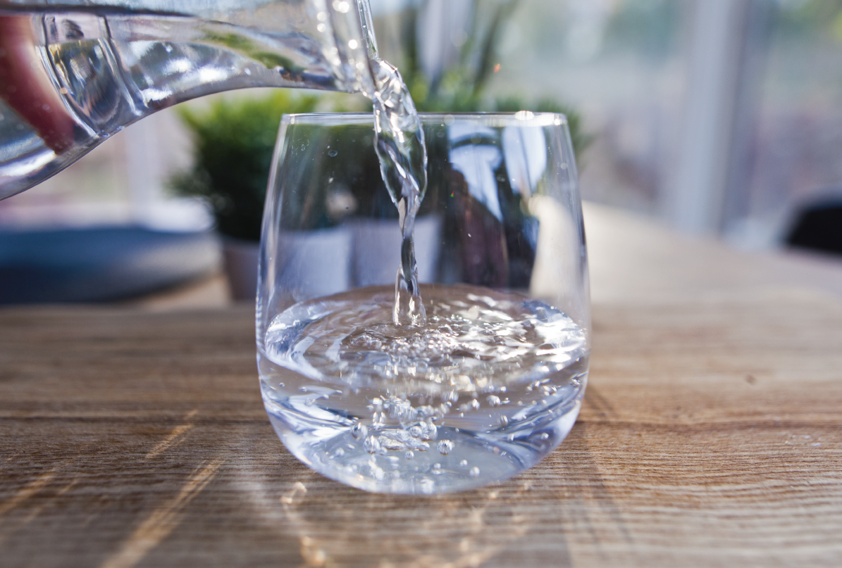 Profeco orienta sobre servicios de agua purificada en casa